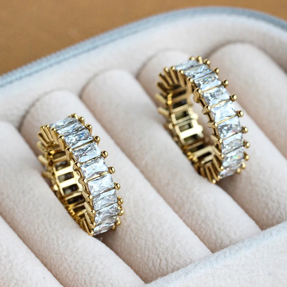 Theresa Ring